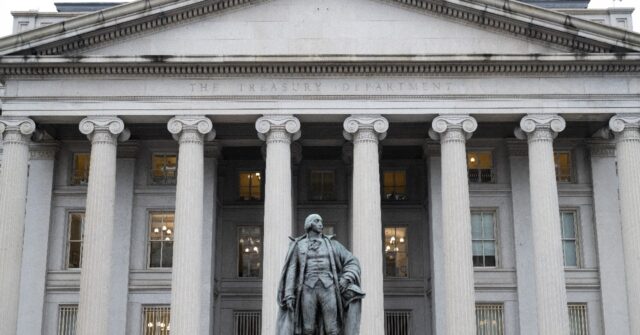 US Budget Deficit Reaches $1.8 Trillion