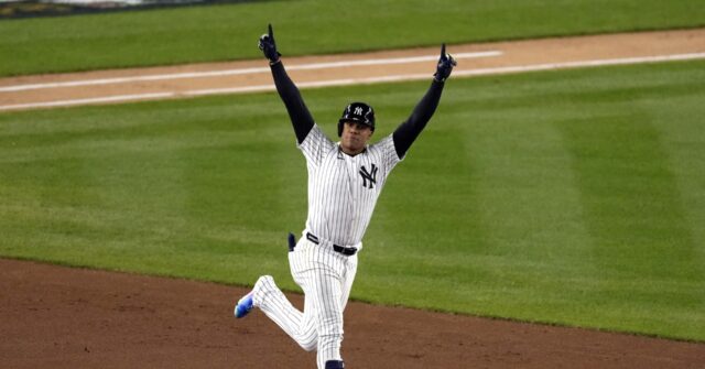 Yankees Defeat Cleveland 5-2 in ALCS Opener