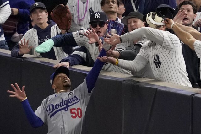 APTOPIX World Series Baseball The Associated Press