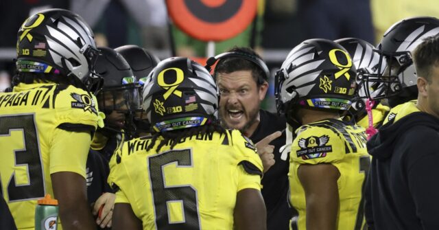 Oregon Ducks Defeat Michigan State 31-10