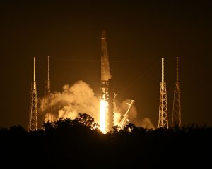 SpaceX deploys another batch of Starlink satellites into low-Earth orbit