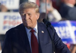 Trump says that, if re-elected, he will fire special prosecutor Jack Smith