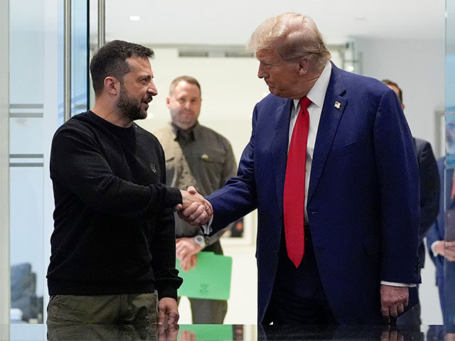 Republican presidential nominee former President Donald Trump, right, and Ukraine's Presid