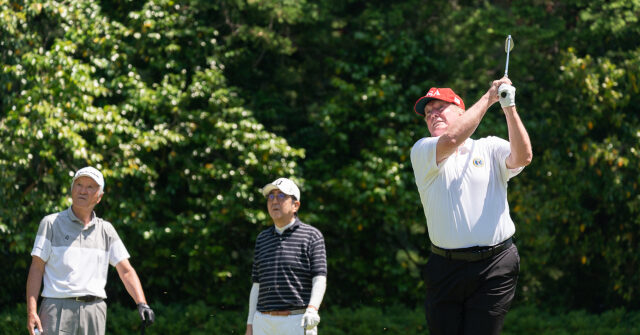 South Korean President Taking Golf Lessons to Play with Donald Trump