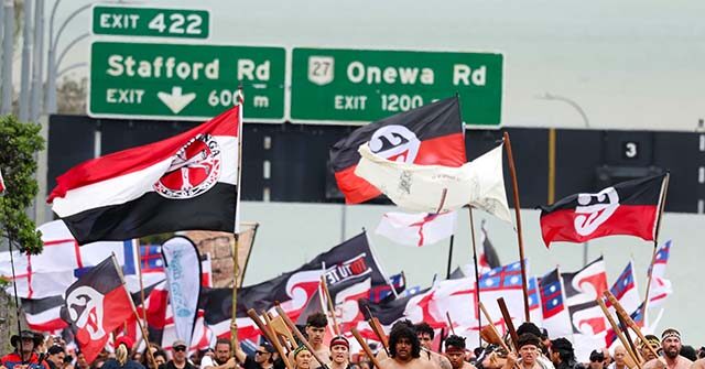 Maori March on New Zealand Capital to Protest Indigenous Treaty Bill