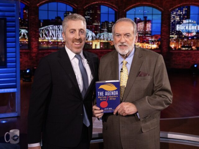 Joel Pollak and Mike Huckabee (Courtesy TBN)