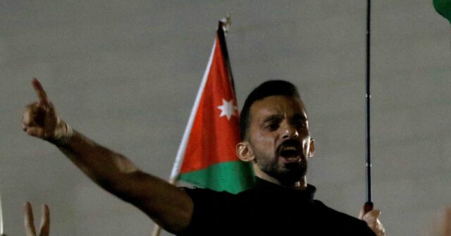 Gunman Killed After Firing at Police Outside Israeli Embassy in Jordan