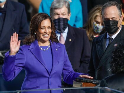 WASHINGTON, DC - JANUARY 20: Justice Sonia Sotomayor (right) swears in Vice President-elec