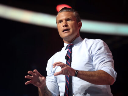 Pete Hegseth speaking with attendees at the 2022 Student Action Summit at the Tampa Conven