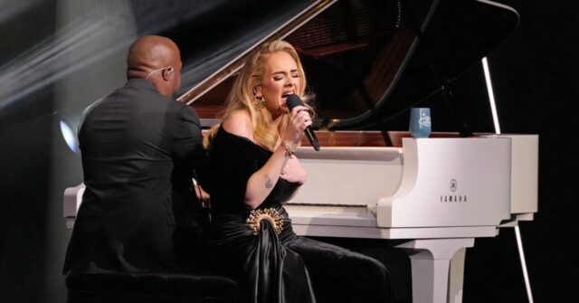 Tear-Stricken, Emotional Adele Leaves Las Vegas Crying -- 'I Am Battered'