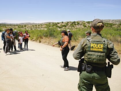 Democratic Govs Promise Massive Resistance to Border Enforcement