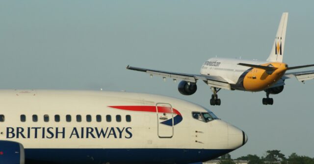 Bomb Disposal Unit: Gatwick Airport Evacuated