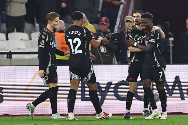 Arsenal celebrate during their victory at West Ham