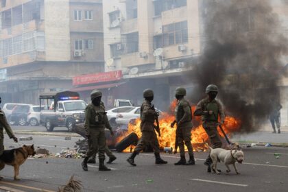 In the biggest demonstration yet, several thousand people marched in Maputo Thursday, some