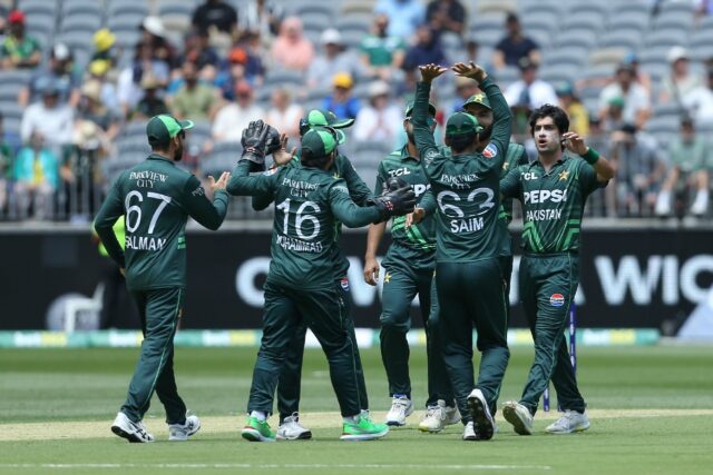 Pakistan players celebrate an Australia wicket at Perth Stadium