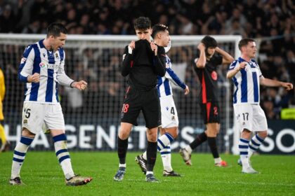 Real Sociedad beat Barcelona to inflict the league leaders' second defeat of the season