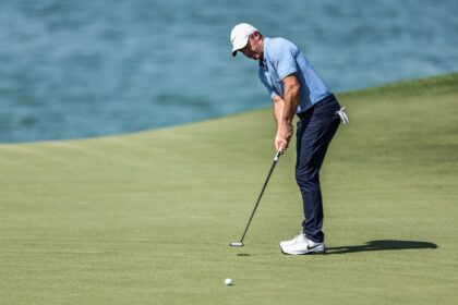 Rory McIlroy started the Abu Dhabi Championship with an opening round of 67