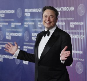 Elon Musk amends lawsuit against ChatGPT maker OpenAI