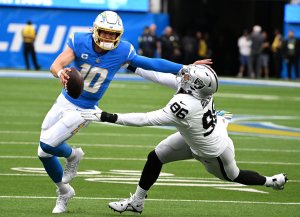 Fantasy football: Justin Herbert among top add/drops for Week 11