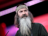 Franklin Graham: Duck Dynasty Star Phil Robertson Needs Prayer for Health Issues