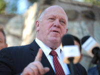 Border Czar Tom Homan Says Deportation Starts in Chicago, Warns Mayor to Steer Clear