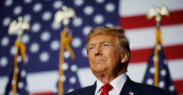 Donald Trump to Refuse Presidential Salary Again