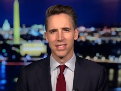 Hawley on Drone Sightings: ‘You Can’t Tell Me the Government Doesn’t Know What&#8