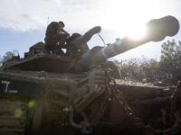 IDF Moves Tanks into Demilitarized Zone to Deter Syrian Rebels