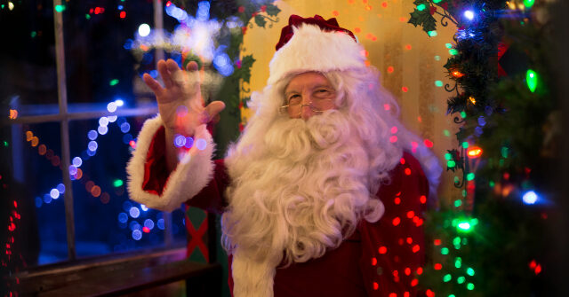 WATCH: Idaho Secret Santa Lifts Struggling Family's Burden with Heartfelt Christmas Gift