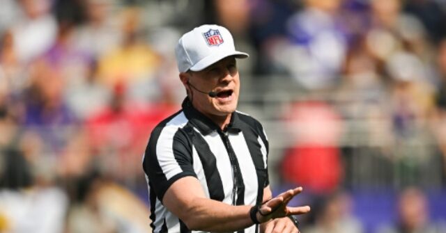 'How Can This Happen?!': NFL Fans Enraged After Refs Make Crucial Mistake in Commanders-Saints Game