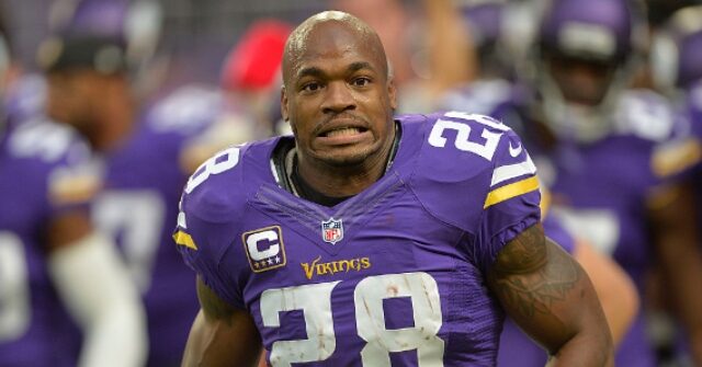 Ex-NFL Star Adrian Peterson Faces Arrest After Financial Collapse, Non-Payment of Child Support