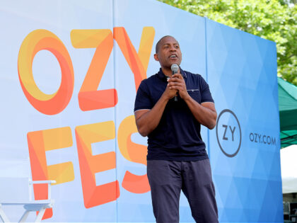 NEW YORK, NY - JULY 21: Carlos Watson speaks onstage during OZY FEST 2018 at Rumsey Playfi