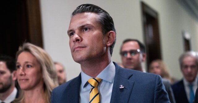 Exclusive -- Washington Post Reporter Belittles Pete Hegseth's Military Service: 'Nothing Here Jumps Out'