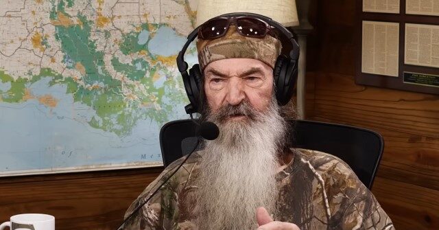 'Duck Dynasty' Star Phil Robertson Diagnosed with Early Stages of ...