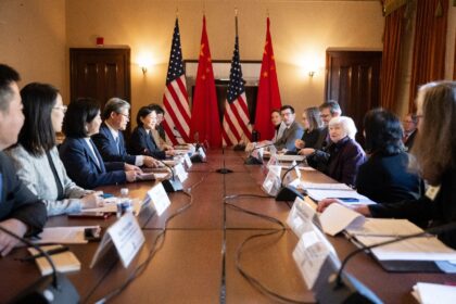 US officials are set to meet their Chinese counterparts soon, before President-elect Donal