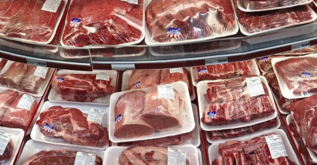 Dietary Guidelines Committee Recommends Red Meat Reduction