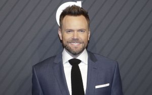 Comedian Joel McHale to host Saturn Awards