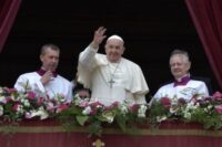 Pope Francis warns against gossip, praises family and humility