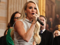 Watch: Carrie Underwood Sings ‘America the Beautiful’ a Cappella at Trump’s Inaug