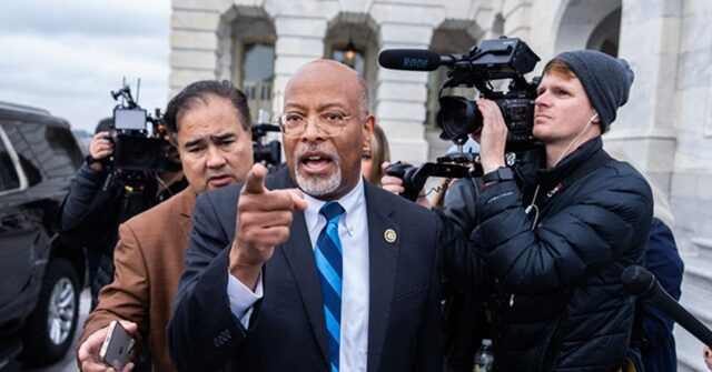 
                            Dem Rep. Ivey: We're Looking to Cut Off Funds to 'Get Homeland Security's Attention'