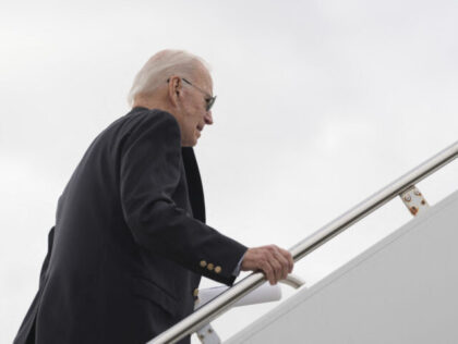 US President Joe Biden boards Air Force One at Delaware Air National Guard Base in New Cas