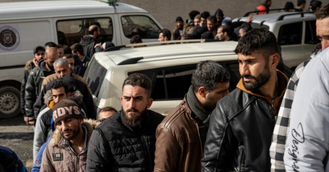 200,000 Syrians Returned Home Following Fall of Assad, Says U.N.