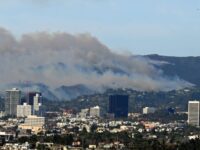 Live Updates: 5 Simultaneous Wildfires Wreak Havoc on Los Angeles — 1,000 Structures Destroye