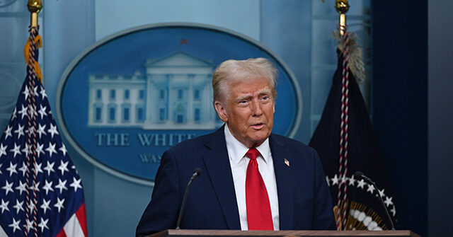 Trump Announces 'No Survivors' in Black Hawk, American Airlines Collision