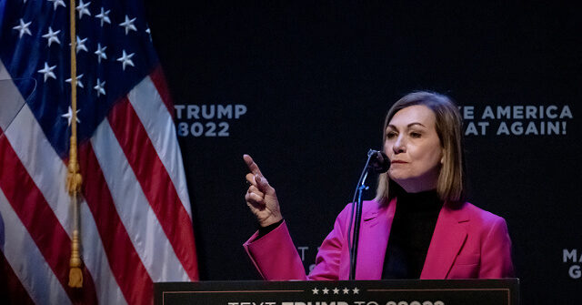 Iowa Gov. Kim Reynolds Orders Flags to Be Raised for Trump Inauguration