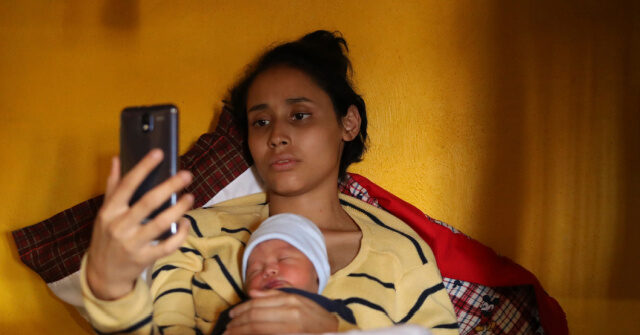 Poll: Plurality Support Birthright Citizenship for Illegal Migrants