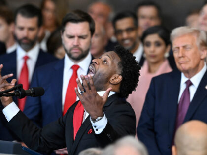 Pastor of 180 Church Lorenzo Sewell, delivers a benediction after President Donald Trump w