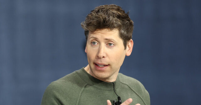 Elizabeth Warren Accuses Longtime Democrat Donor Sam Altman of Seeking 'Favors' from Trump After $1 Million Inaugural Donation