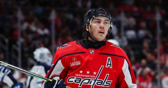 Team USA, Capitals Star TJ Oshie Defends Trump Post, Says Critics Have No 'Honor'