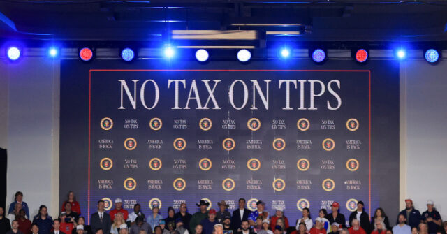 Trump: I Will Work 'With Congress' on a Bill for Tax Cuts, No Tax on Tips